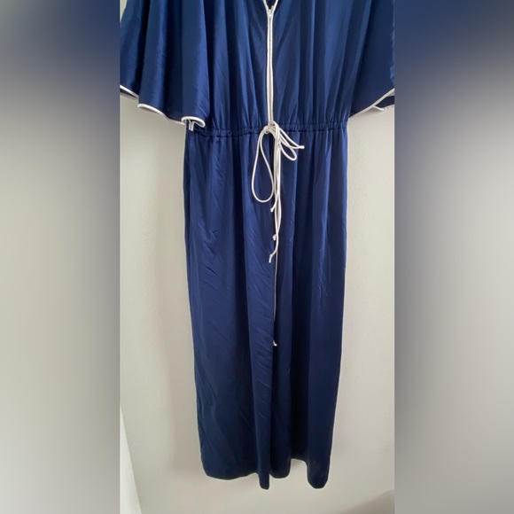 Vanity Fair Vintage Blue Satin House Coat Robe Dress Size P (Small) - Picture 4 of 7